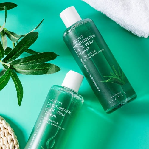 Jigott Daily Fresh Aloe Vera Toner — Calming + Hydrating — Aloe Leaf Extract & Niacinamide — Wholesale K-Beauty