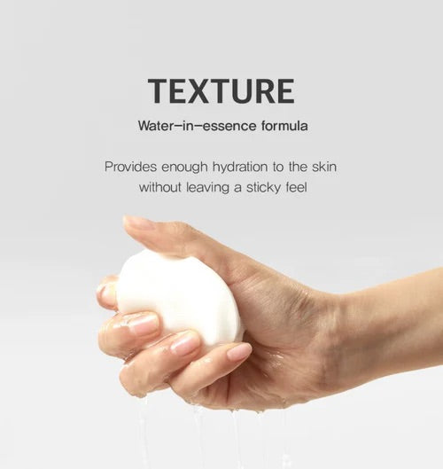 Huecalm - Water-in-essence texture delivers deep hydration without stickiness using soft cotton toner pads.