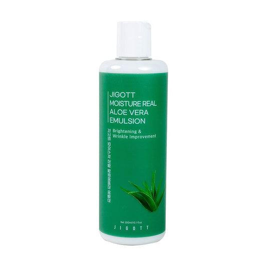 Front view of JIGOTT Moisture Real Aloe Vera Emulsion bottle showing product name and purpose
